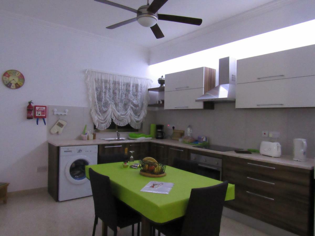 Central Studio Apartment Santa Vennera Dış mekan fotoğraf